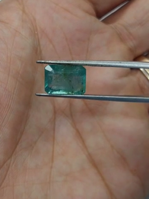 Zambian Emerald IGI CERT  3695D13193 5.74 ct