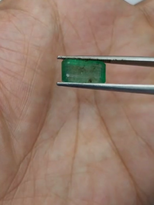 ZAMBIAN EMERALD  IGI CERT  135289 5.76 ct
