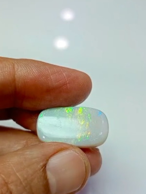Australian Fire Opal  11.05 ct